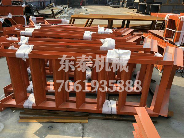 導料槽爬梯